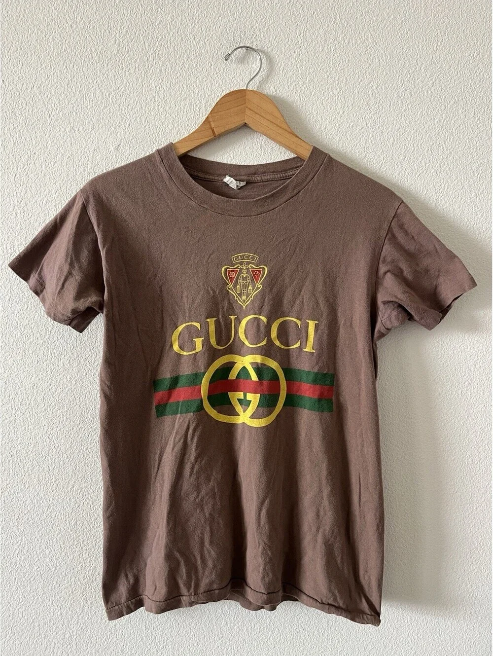 Vintage Gucci Bootleg Graphic T-Shirt Brown Medium 90s